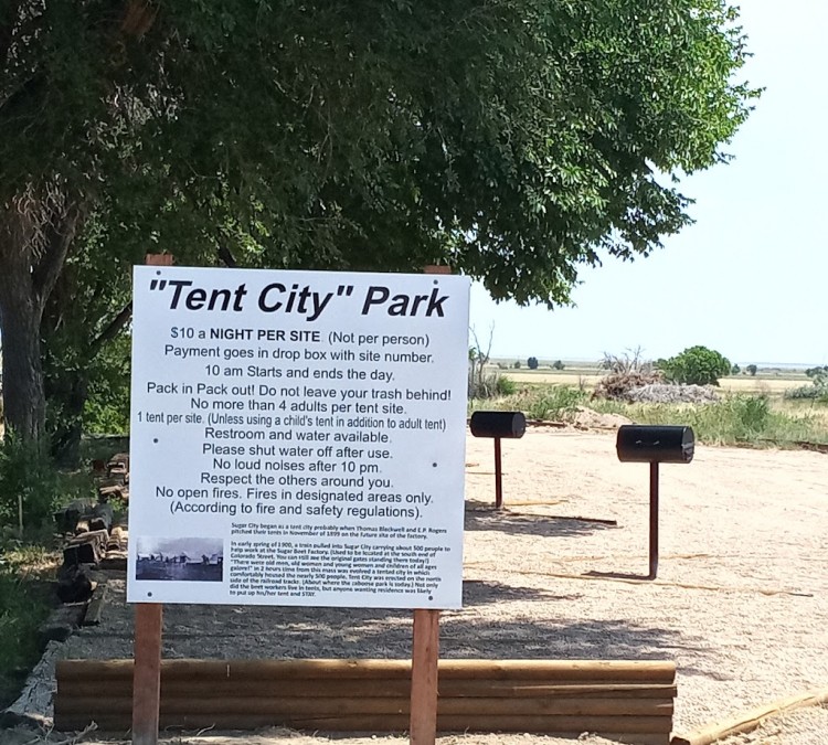 "Tent city"park (Sugar&nbspCity,&nbspCO)